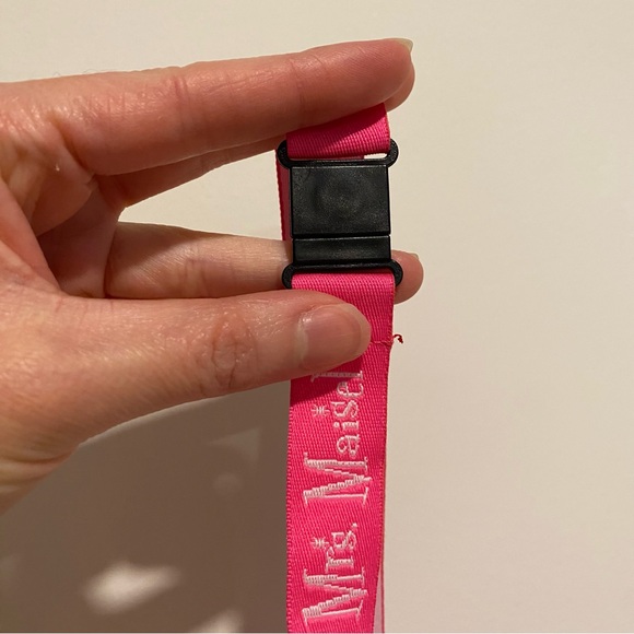 The Marvelous Mrs. Maisel Logo Lanyard for ID Badge - Picture 3 of 4